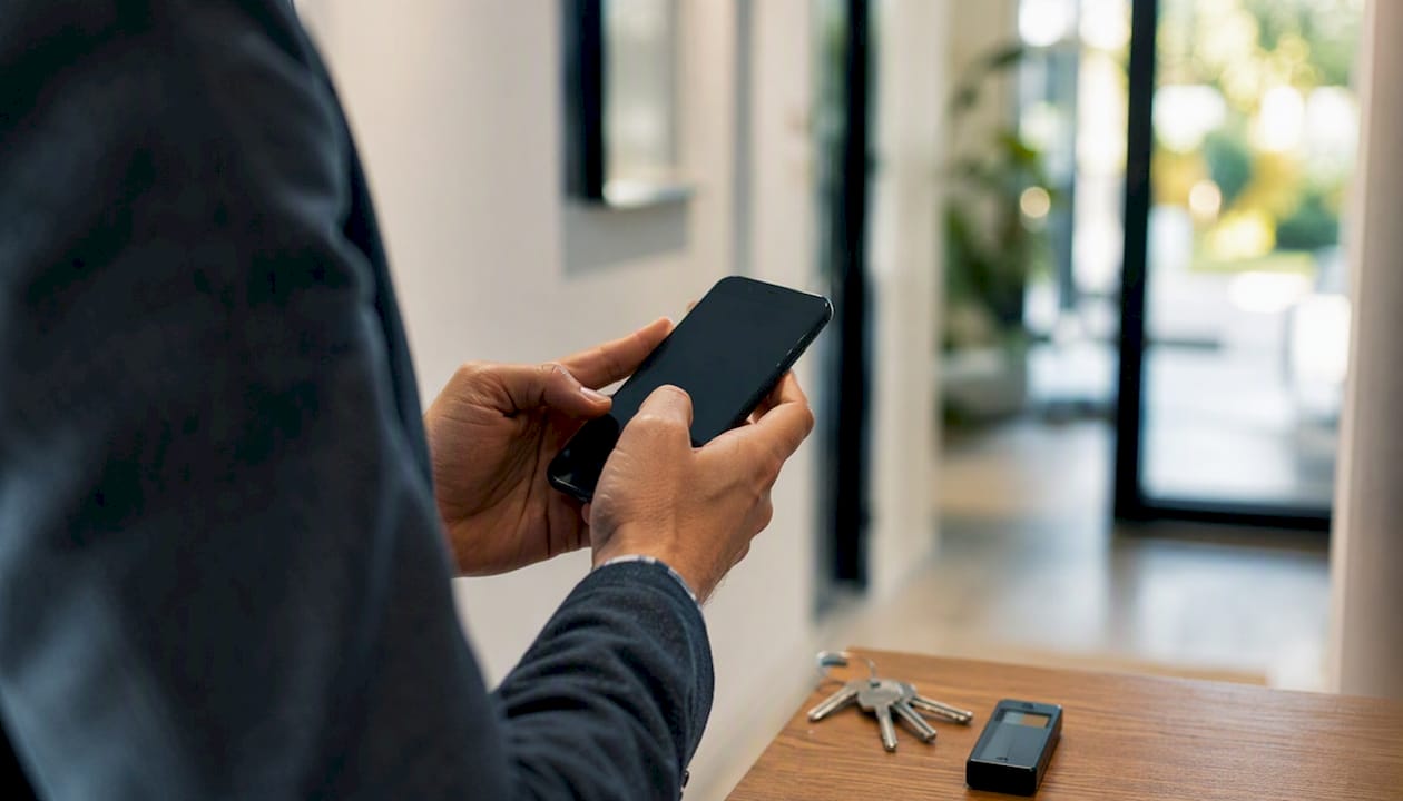 SMS per open house: inviti, reminder e template per agenti